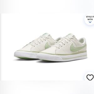 NIKE Court Legacy GS Low in Beige / Light Green (4.5Y/ 6W)